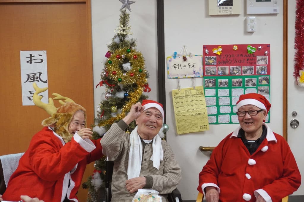 3人で笑顔で記念撮影！